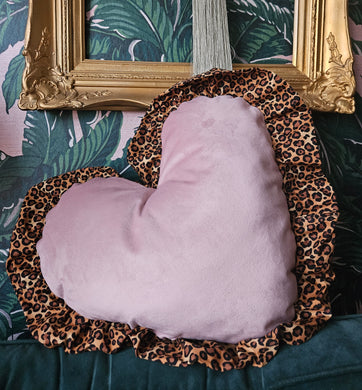 Cushion..... Blush velvet heart